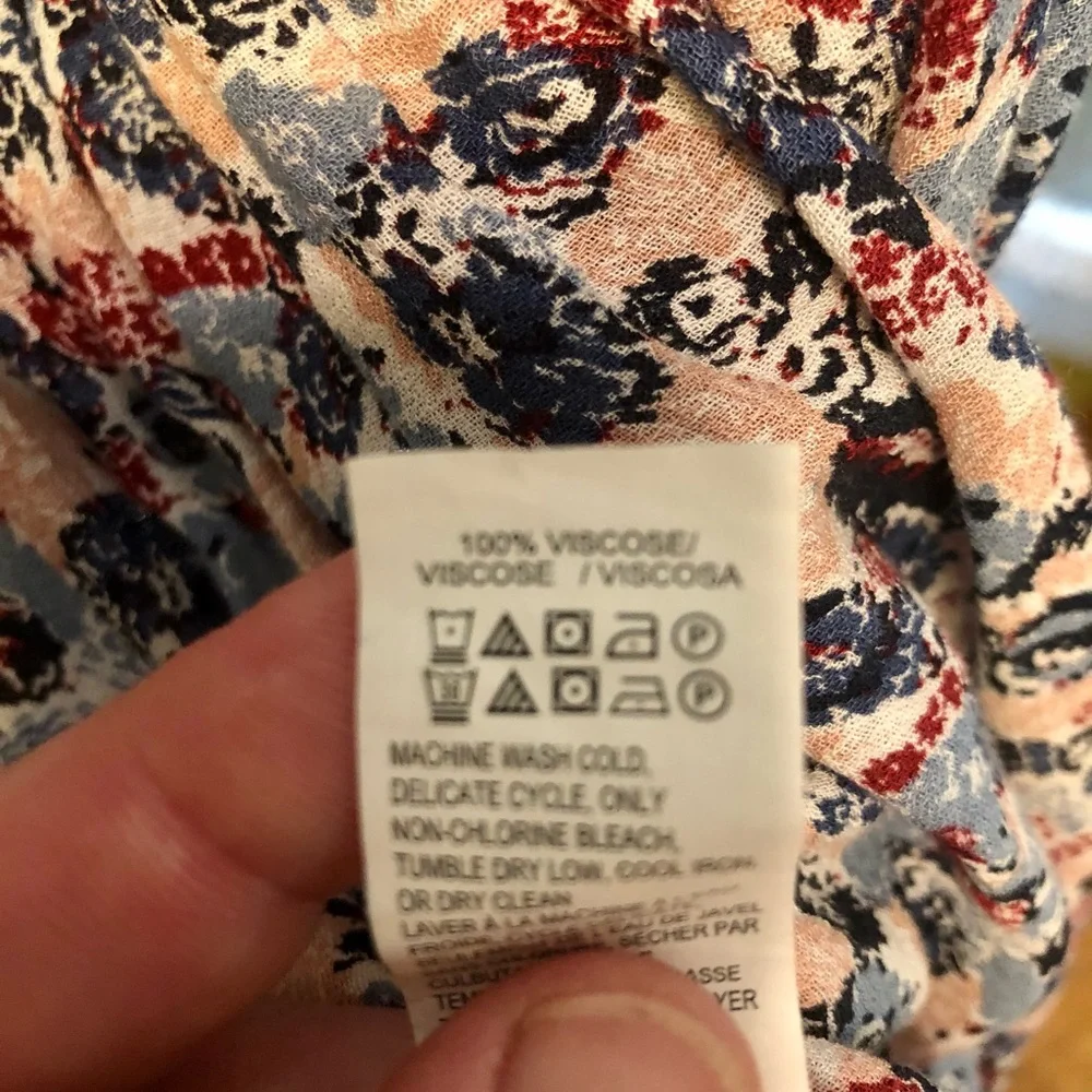 🎉😍 LUCKY BRAND 2X FLOWY TOP! 💗 - Picture 6 of 7